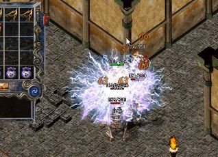 在《新开1.76联合进攻传奇》中，作为王