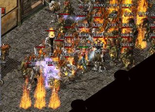 打传奇魔龙树妖的时候一定要注意好躲地钉